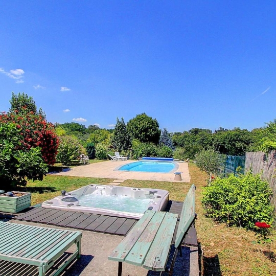  MAZALINE IMMOBILIER : Maison / Villa | LA TOUR-DU-PIN (38110) | 194 m2 | 350 000 € 