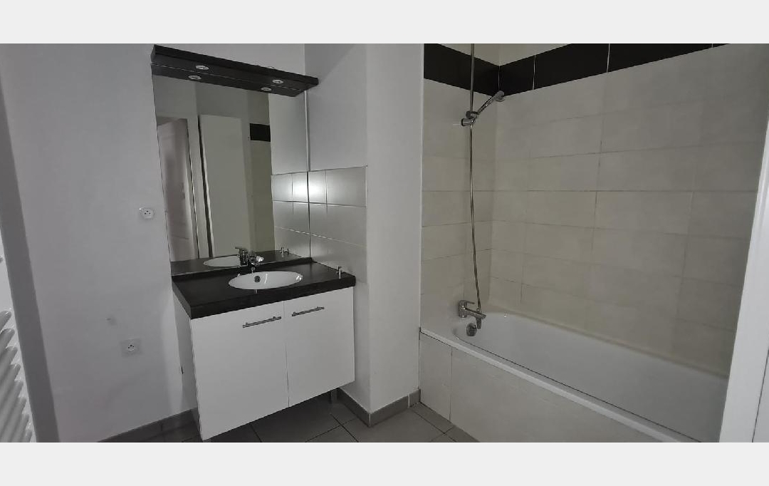 MAZALINE IMMOBILIER : Appartement | PIERRE-BENITE (69310) | 55 m2 | 190 000 € 